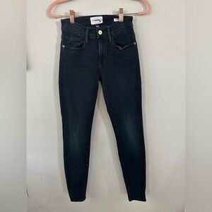 FRAME Le skinny de‎ Jeanne jeans size 24 dark wash